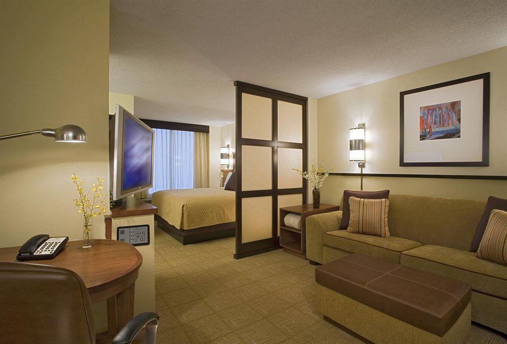 Hyatt Place Greenville/Haywood Pokój zdjęcie