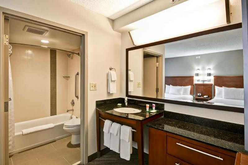 Hyatt Place Greenville/Haywood Zewnętrze zdjęcie